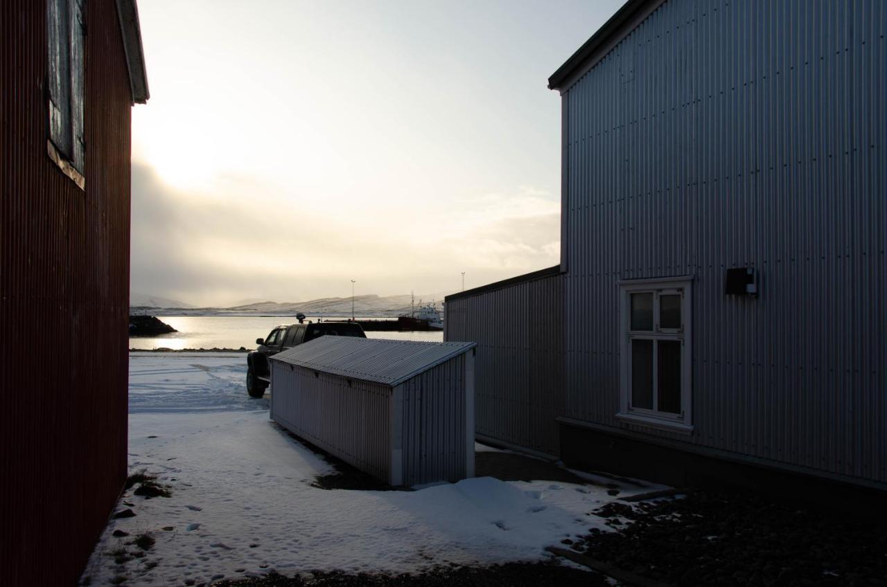 Gistihus Holmavikur Hotel Exterior photo